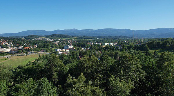 Pohled na panorama Krkono s charakteristickm vrcholem Snky
