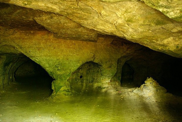 Riedlova jeskyn u Prysku