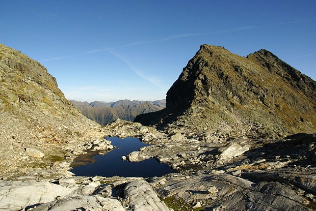 Sedlo Trattenscharte (2 408 m n. m.)