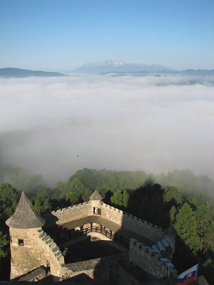 Vysok Tatry z ubovnianskho hradu