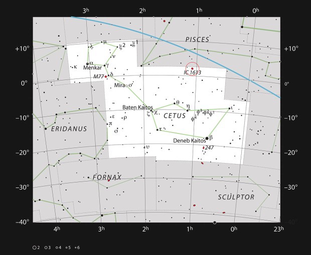 Trpasli galaxie IC 1613 v souhvzd Velryby