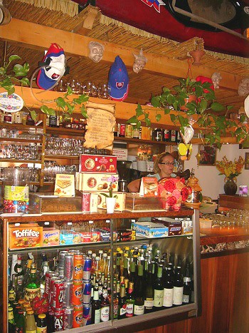 Bar