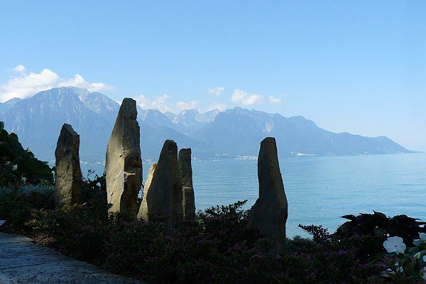 V Montreux