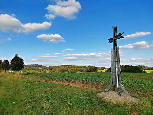 Slavkovice vrcholov k kov cesty