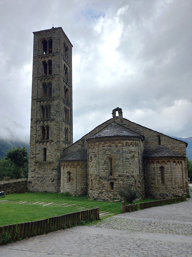 Kostely v dol Bo jsou na seznamu UNESCO